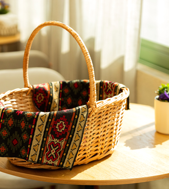 Кошик із лози Lorem Ipsum.com.ua